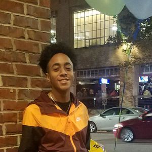 Meet your Posher, Aaron